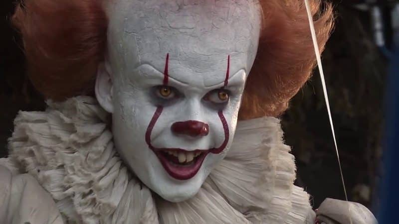 Pennywise d&aacute; as caras em Raccoon City em mod de Resident Evil 2