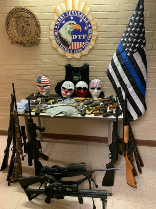 Pol&iacute;cia dos EUA prende "gangue do Payday"