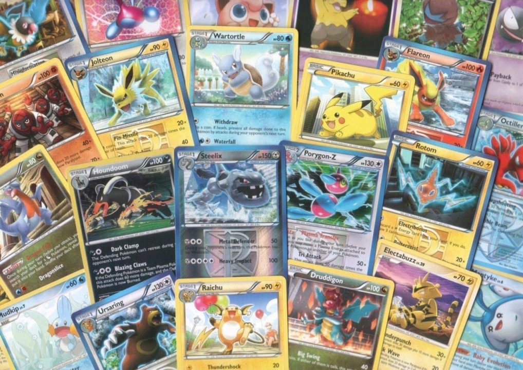 Homem invade loja para roubar cards de Pok&eacute;mon
