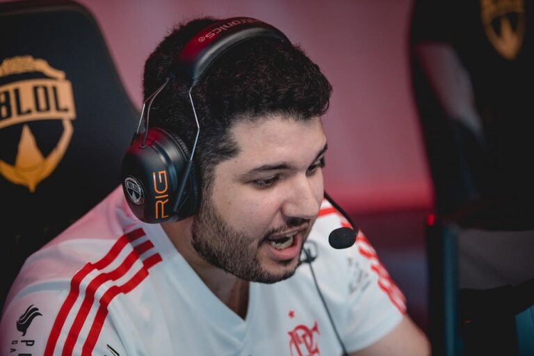 Wild Rift: SirThulio ser&aacute; coach do Flamengo