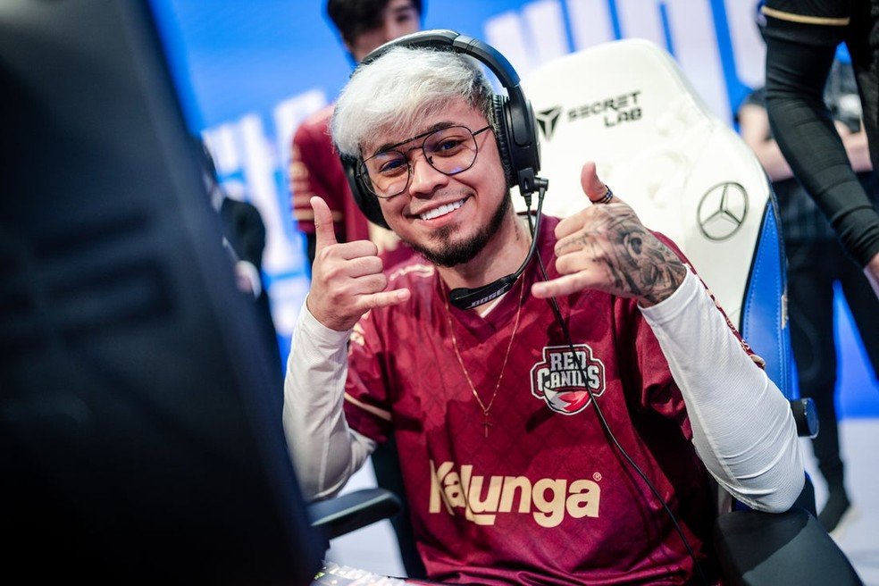 Ronaldo Fen&ocirc;meno elogia atua&ccedil;&atilde;o de TitaN no CBLOL 2022