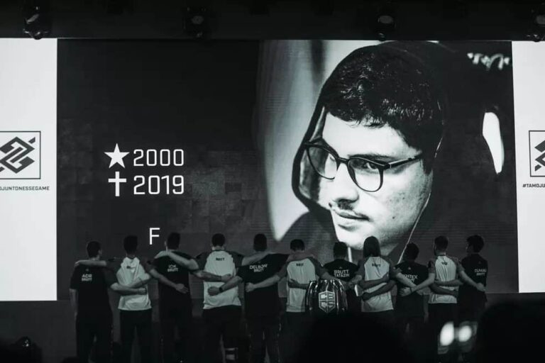 M&atilde;e de brutt se pronuncia ap&oacute;s condena&ccedil;&atilde;o da Imperial