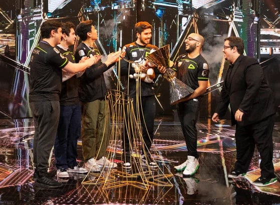 Esports Awards 2022: LOUD leva dois trof&eacute;us