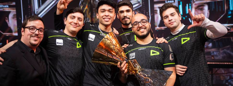 Esports Awards 2022: LOUD leva dois trof&eacute;us
