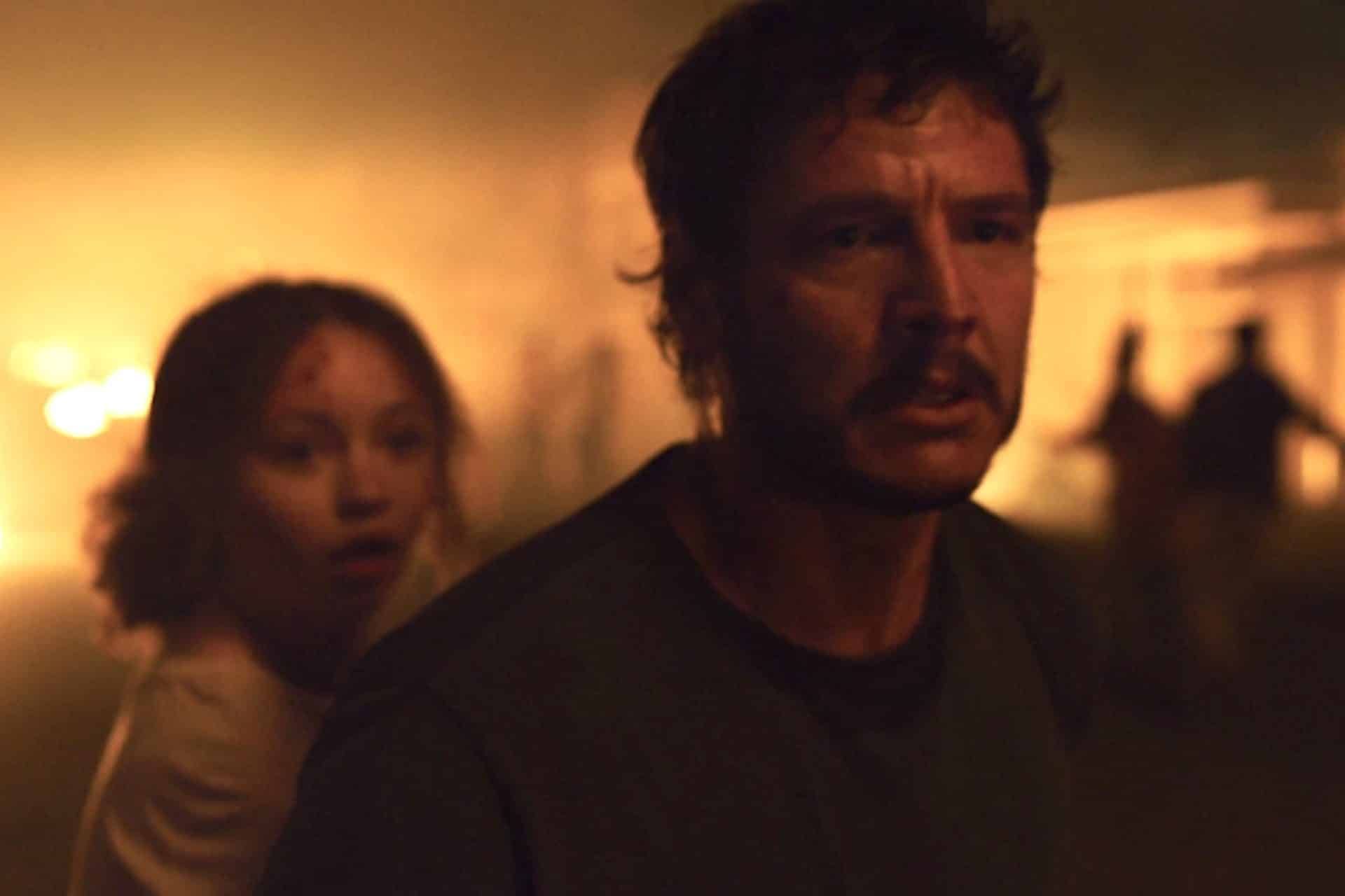 Imagem de Joel e Sarah durante o surto de The Last of Us