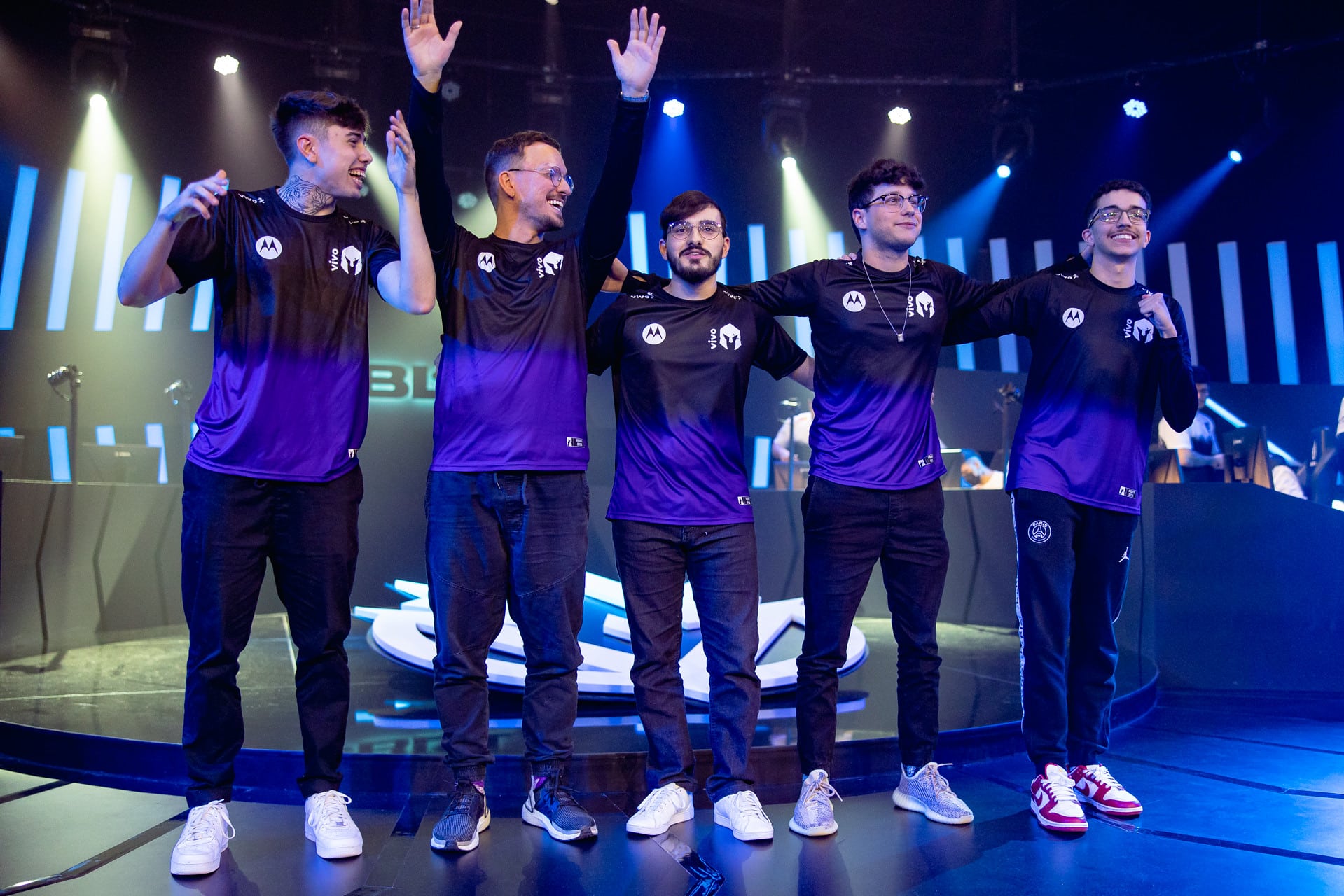 Foto dos jogadores da Vivo Keyd Stars ap&oacute;s a vit&oacute;ria sobre a FURIA