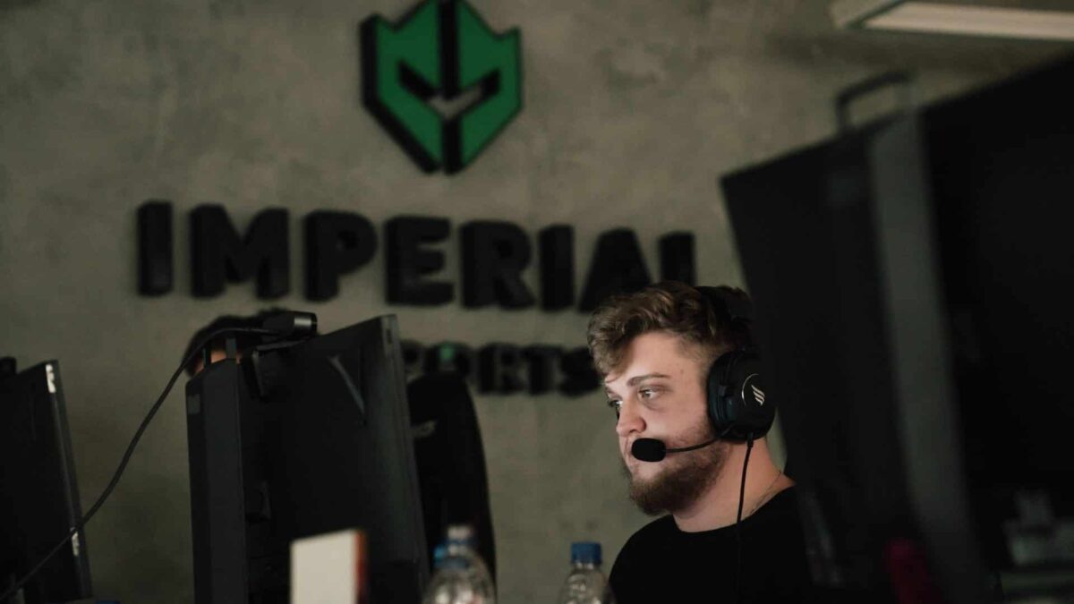 TG Masters: Imperial, 9z, Fluxo e Corinthians avan&ccedil;am