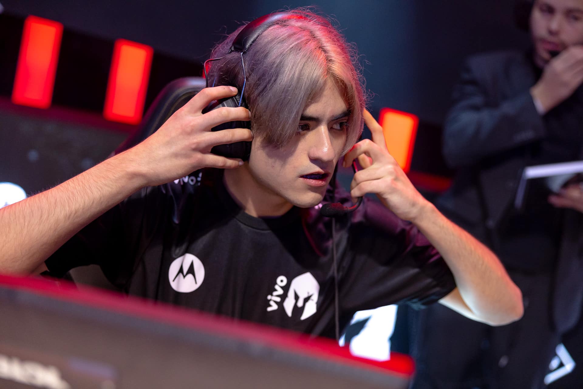 Foto de Grell em seu retorno &agrave; Vivo Keyd Stars