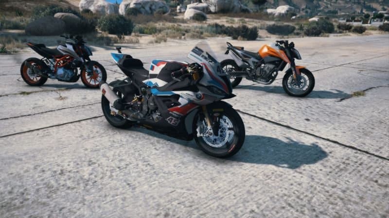 Tr&ecirc;s motos que arrasam na estrada - mods para GTA 5