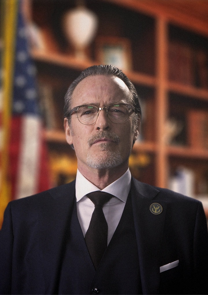 James McCaffrey como Zachariah Trench em Control