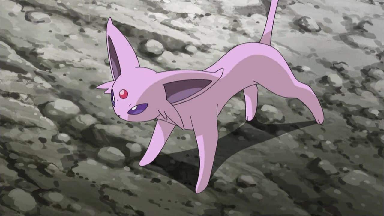 Imagem do Pok&eacute;mon Espeon em uma cena do anime. (Divulga&ccedil;&atilde;o / The Pok&eacute;mon Company)
