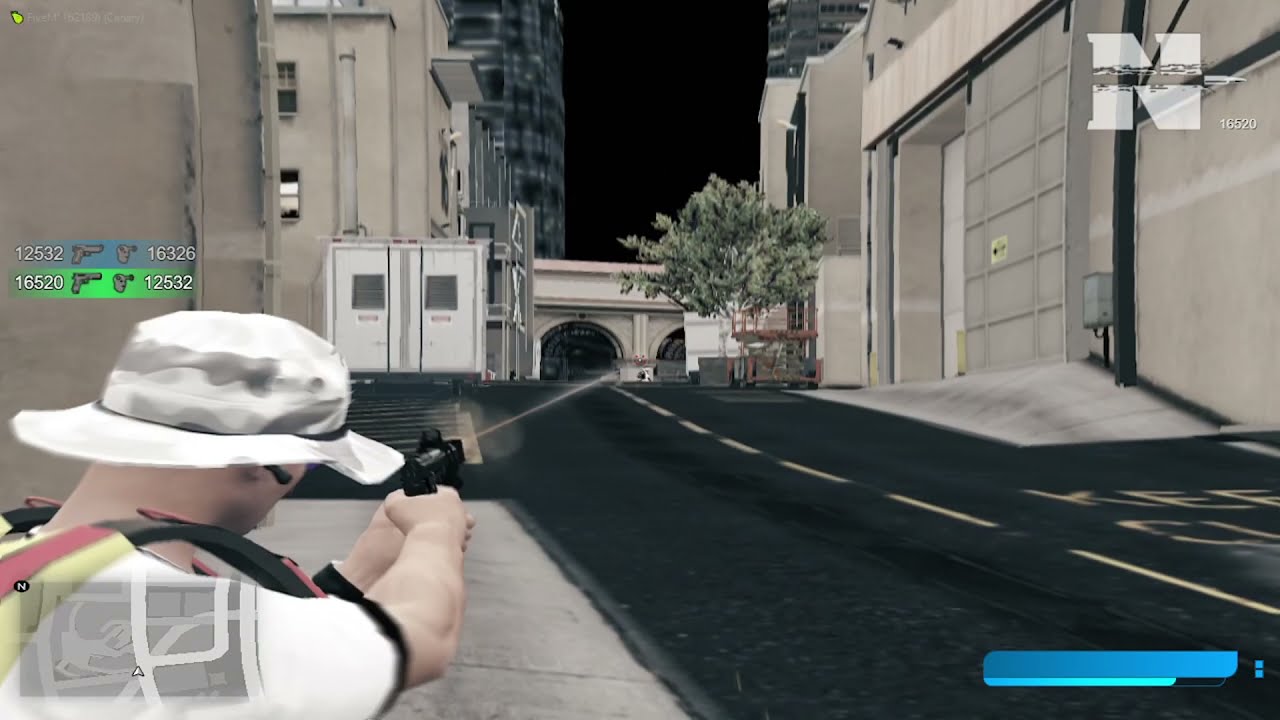 Foto de dois jogadores em um X1 no servidor North PvP. (Divulga&ccedil;&atilde;o / Internet)