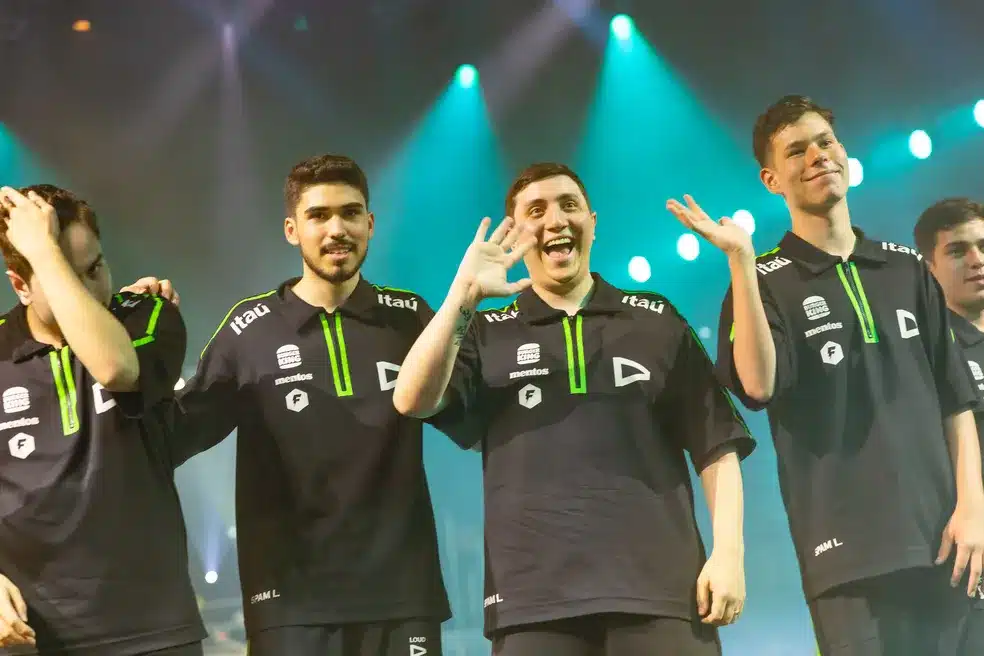 Foto da LOUD no torneio de Valorant. (Divulga&ccedil;&atilde;o / Internet)