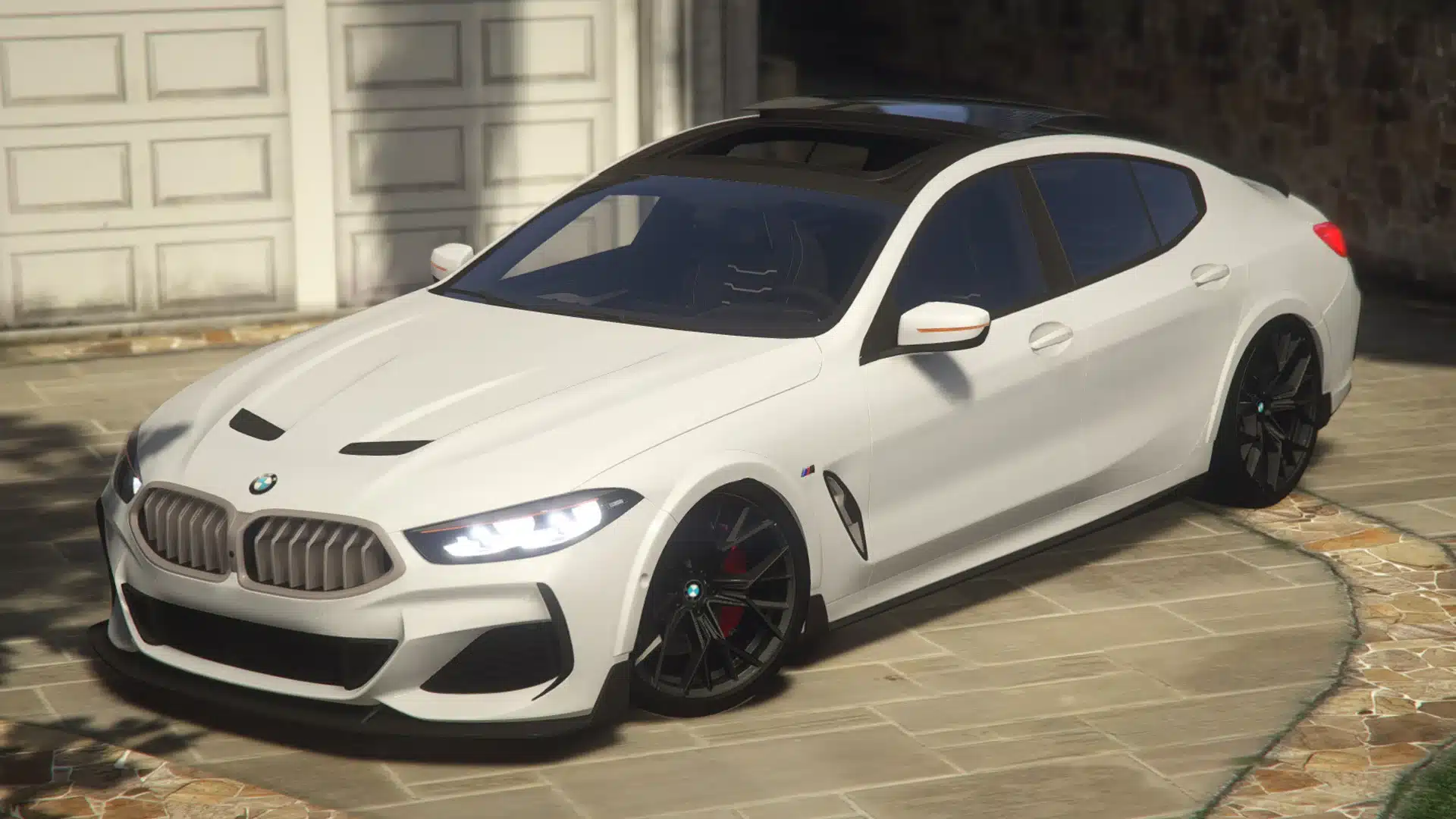 Imagem do carro BMW M8 SCL inserido no GTA 5, atrav&eacute;s de modifica&ccedil;&otilde;es. (Divulga&ccedil;&atilde;o / Internet)